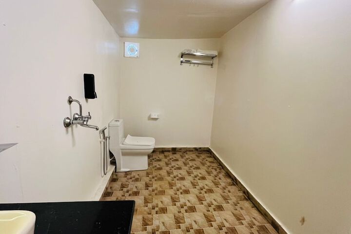 Room 19 of 22