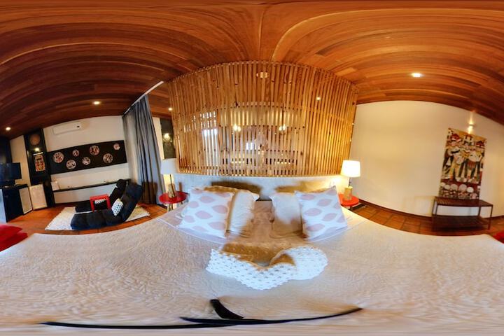 Room 21 of 112