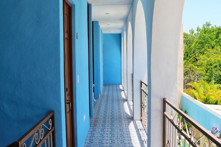 Hotel 43 of 44