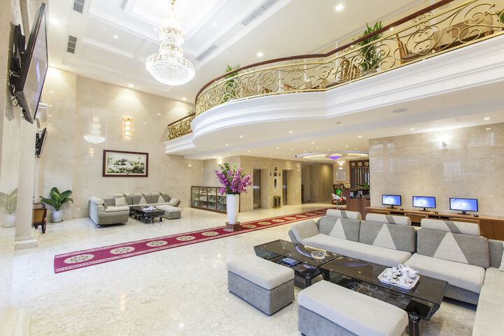 Hotel Interior 4 of 46