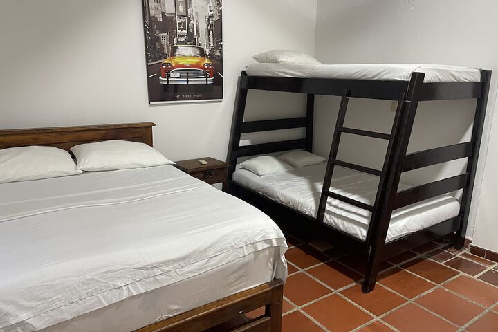 Room 7 of 37