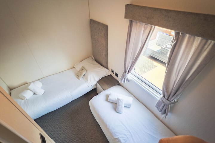 Room 10 of 51