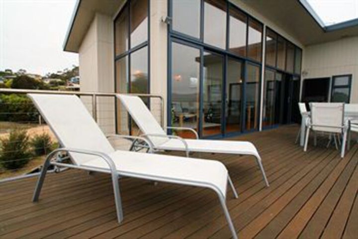 Terrace/Patio 16 of 17