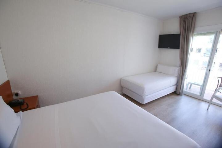 Room 14 of 58
