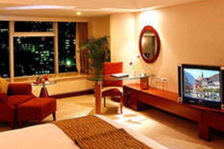 Shifeng International Holiday Hotel
