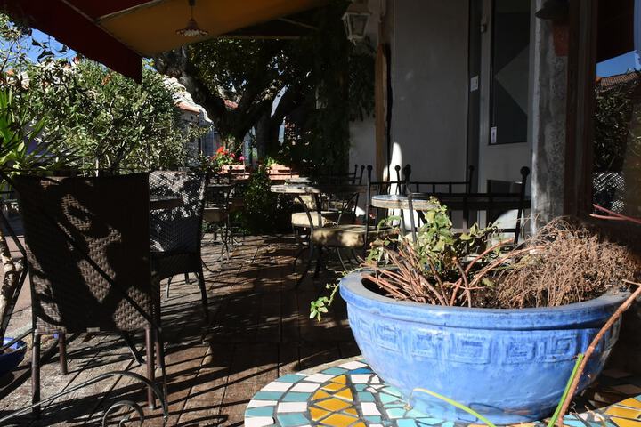 Terrace/Patio 26 of 27