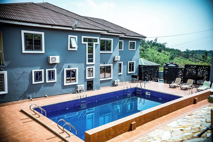 Pool 5 of 6