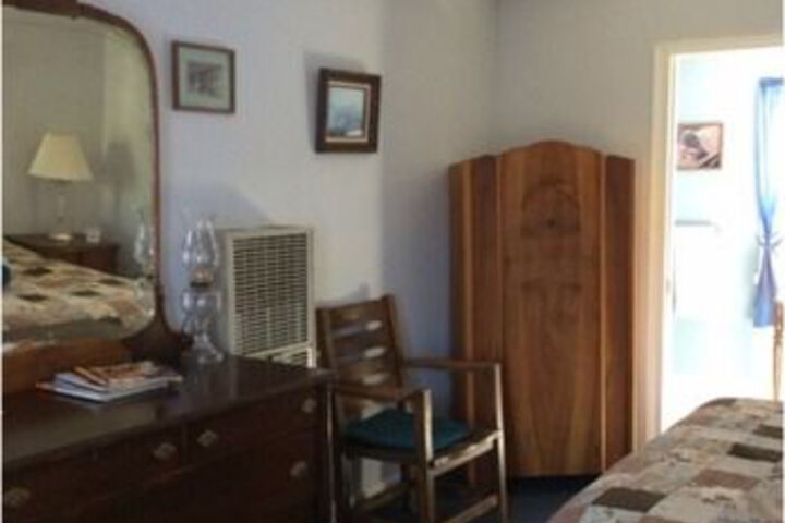 Room 15 of 35