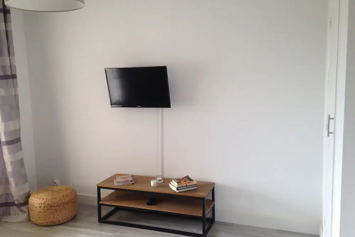 Hero Image 1 of 10