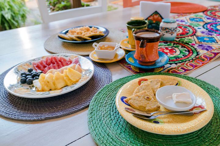 Breakfast/Coffee Service 32 of 41