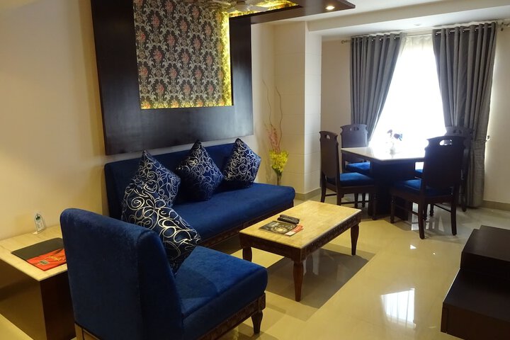 Room 20 of 38
