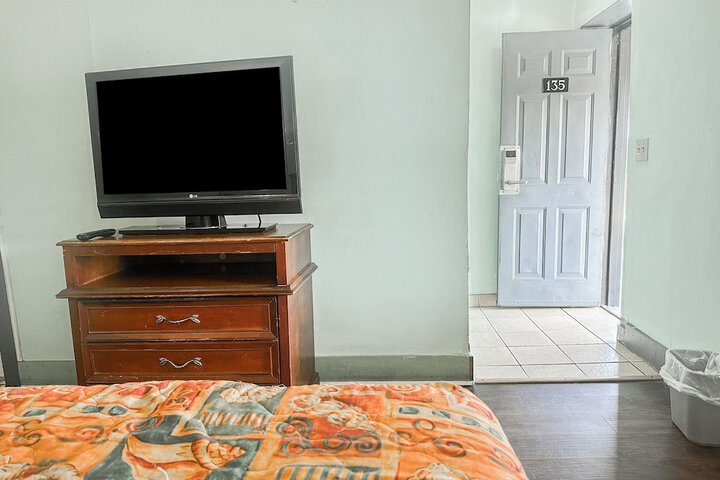 Room 35 of 110