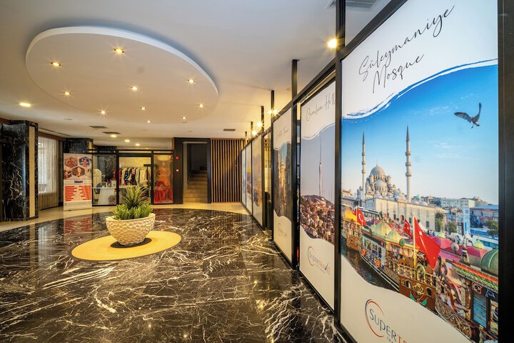 Hotel Lobby