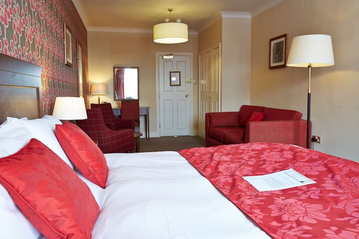 Room 14 of 27