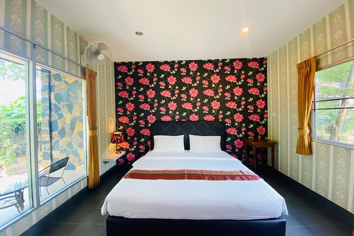 Room 36 of 89