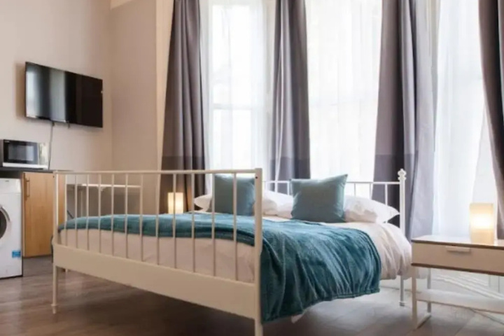Bright and Cosy Studio in London