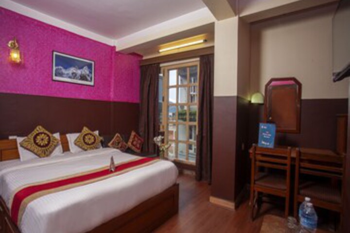Room 16 of 21