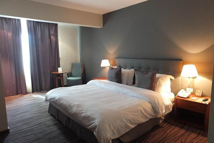 Room 14 of 63
