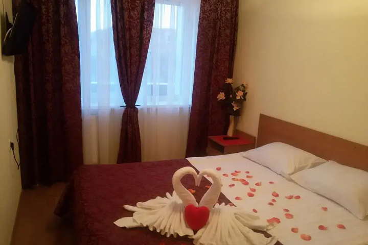 Room 7 of 20