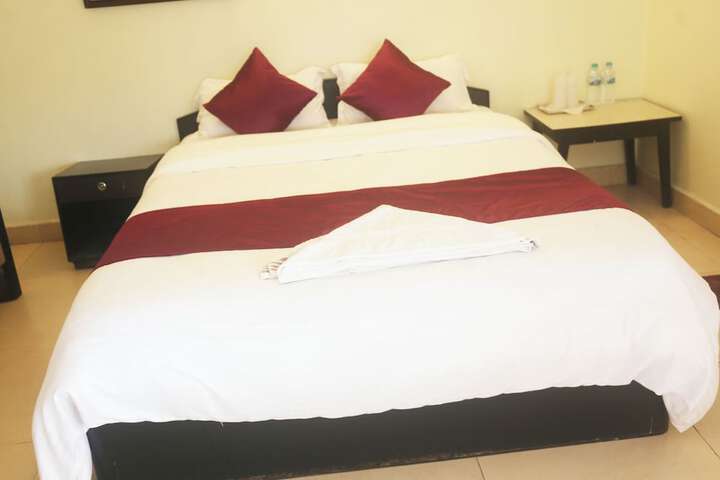 Room 3 of 29