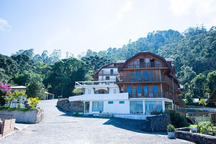 Hotel Fazenda Saint Claire in Campos do Jordão