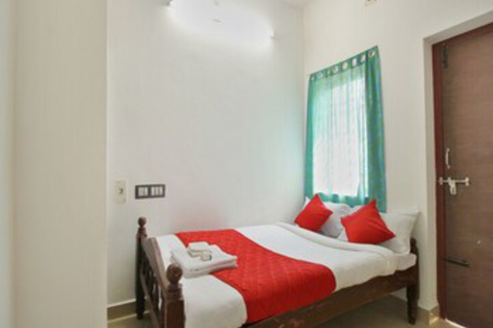 OYO 11957 Home Compact 2BHK Auroville