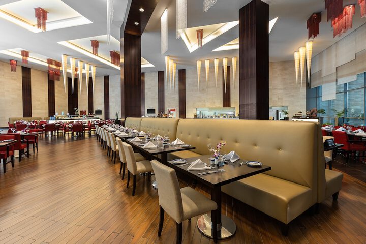 Dining 69 of 149