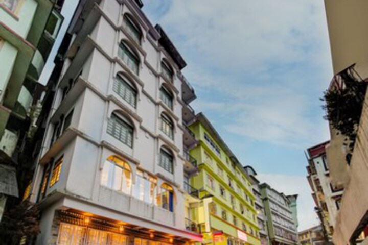 Hotel 6 of 18