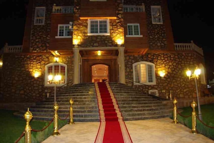 Hotel 23 of 29