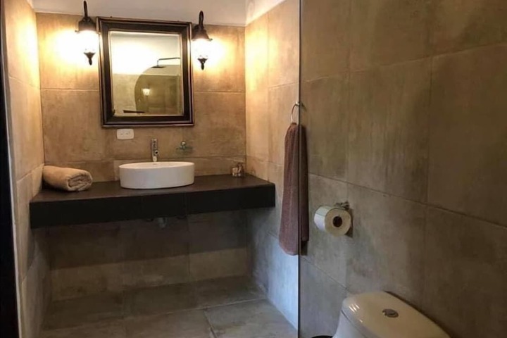 Room 16 of 54