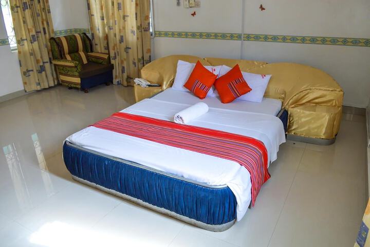 Room 28 of 55