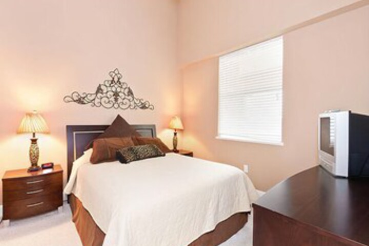 Room 44 of 49