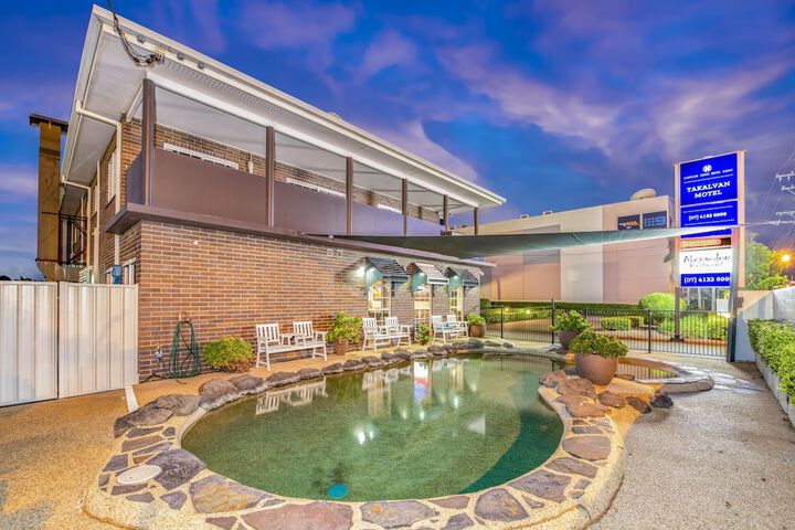 Hotel with Pool