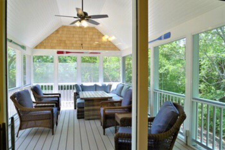 Terrace/Patio 9 of 56