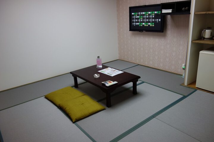 Room 26 of 43
