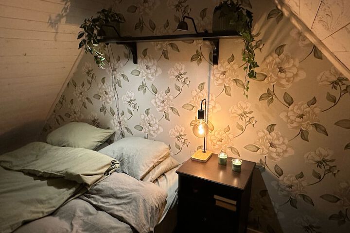 Room 5 of 45