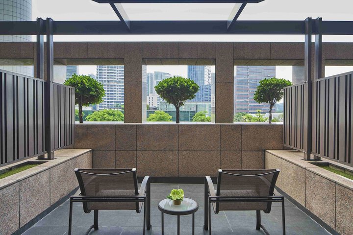 Terrace/Patio 104 of 107