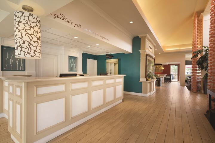 Hotel Interior 9 of 52