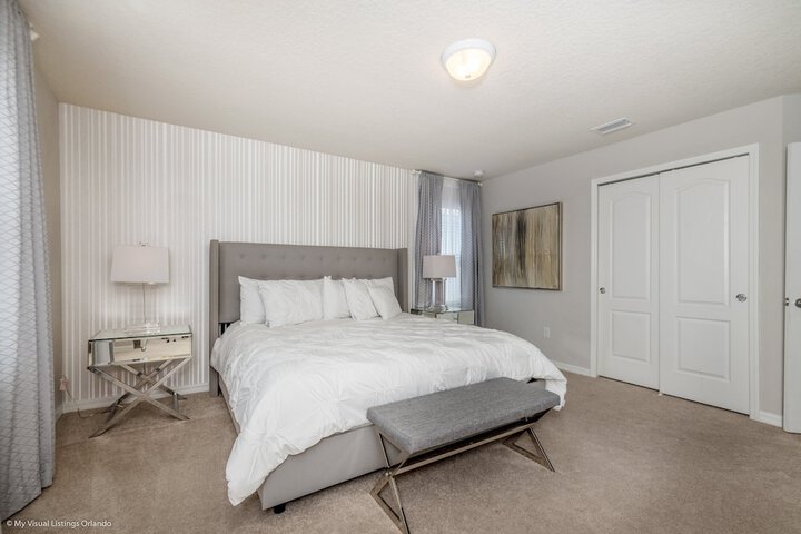 Room 3 of 55