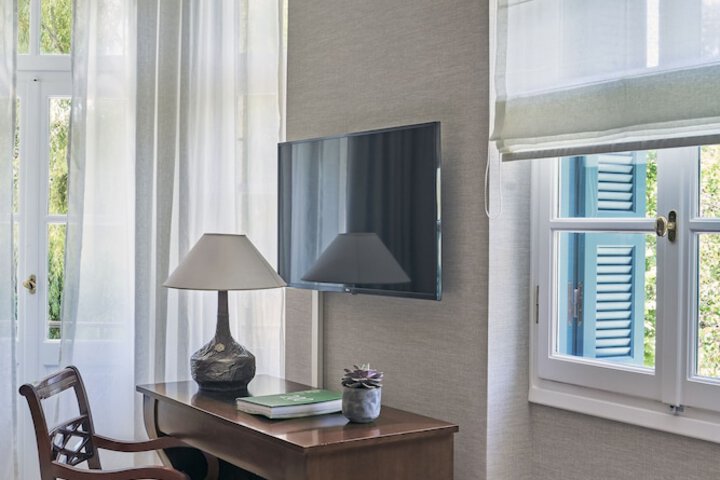 Room 18 of 29