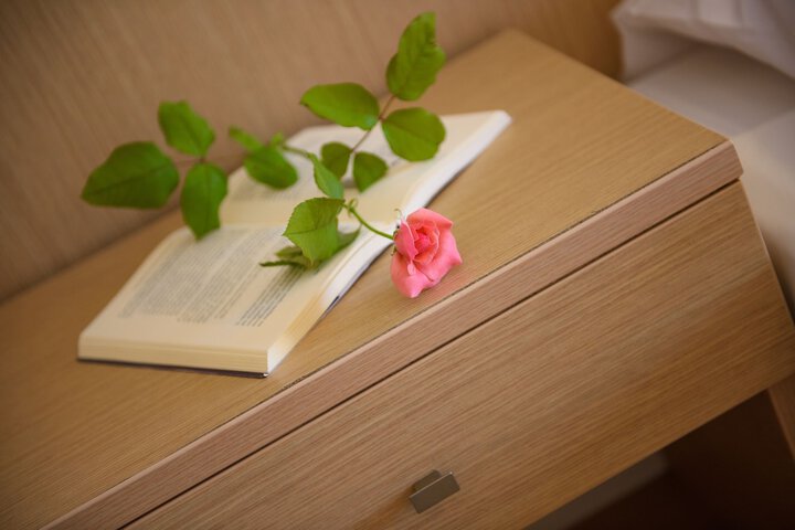 Room 13 of 65