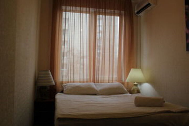 Room 26 of 65