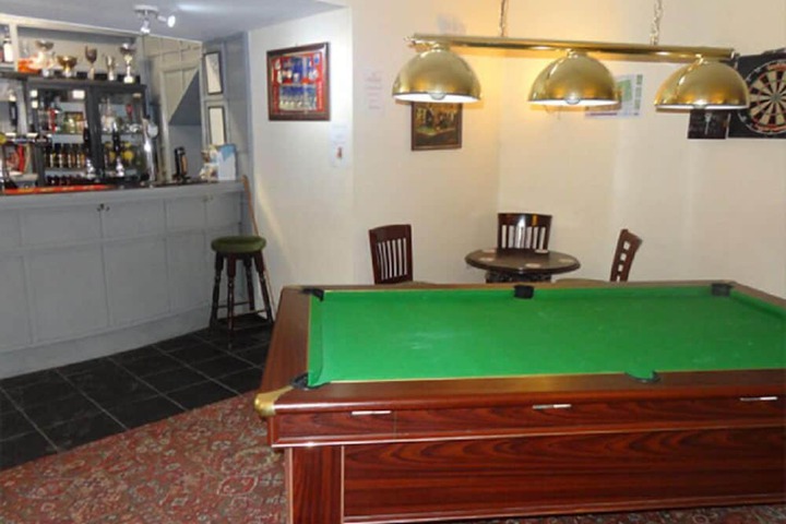 Lounge 16 of 26