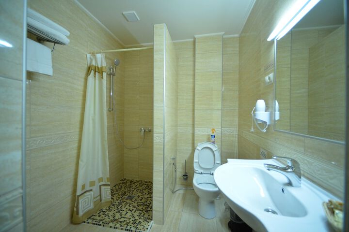 Room 42 of 43