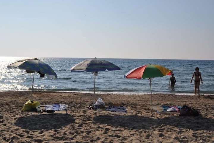 Beach 37 of 53