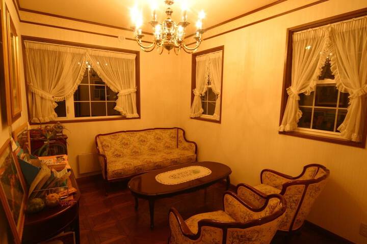 Entrance & Lobby