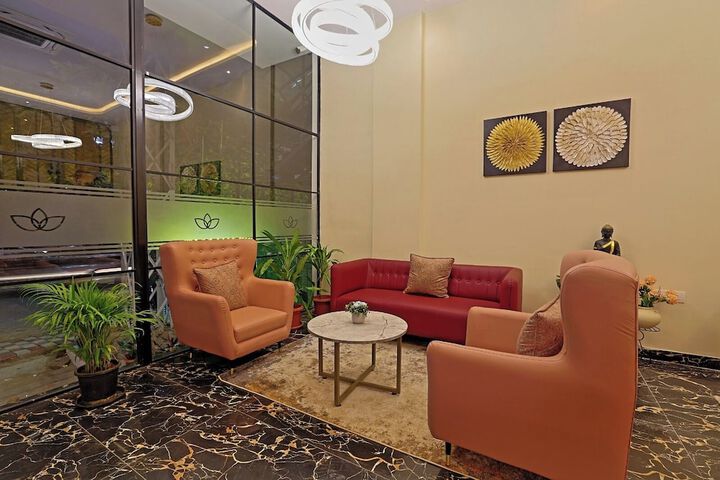 Hotel Interior 4 of 23