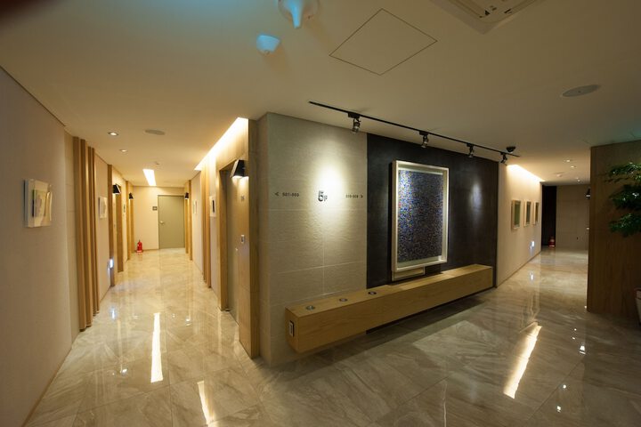 Ballroom/Hall 72 of 84
