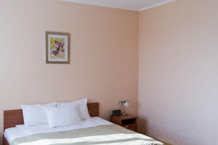 Room 25 of 54
