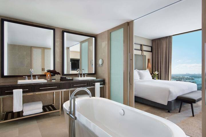 Room 56 of 172